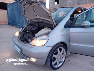  3 مرسيدس A210 موديل 2005