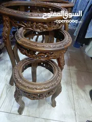  1 طقم طربيزات زان حفر دمياطي بحاله الوكاله ناقصه زجاج وبس عندي طقمين بسعر 120 دبنار