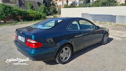  17 mercedes clk 200