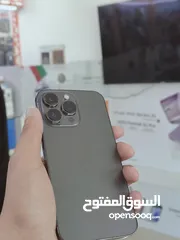  3 ايفون 13 برو 256 GB بحالة الوكالة نظافة 10/10 نسبة البطارية 96% شريحتين نظامين اللون المميز الرمادي