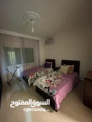  2 شقة طابقية للايجار