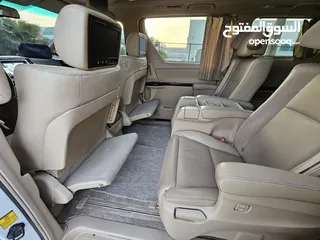  18 2015 Toyota Alphard V6 luxury edition