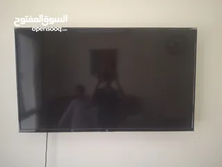  2 50 inch TV