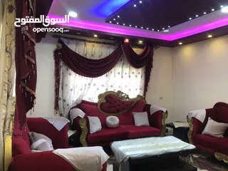  18 منزل مستقل (طابقين)  للبيع الزرقاء-جناعة ،مدخل منفصل لكل طابق