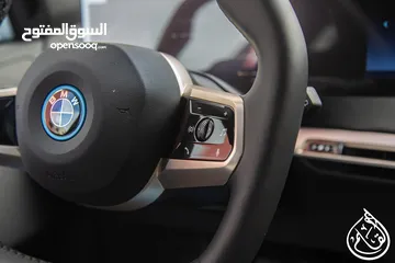  11 BMW IX40 xDrive 2024  عداد صفر، وارد و كفالة الشركة   كهربائية بالكامل  Full electric