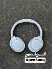  9 20+ Headphones available  Oh specs only (brand - Sony Boss Apple Beats JBL etc,.)