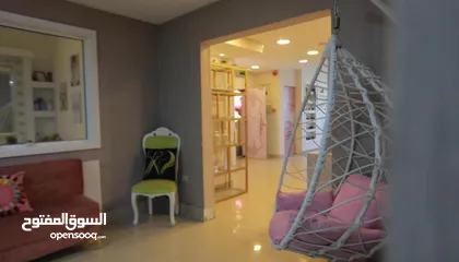  8 مركز تجميل للسيدات للبيع يعمل بشكل ممتاز تشطبيات فاخرة في اجمل مواقع خلدا للبيع لعدم التفرغ