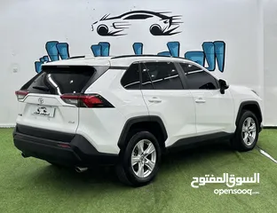  7 RAV4 2019 XLE