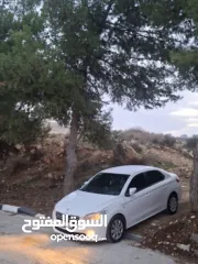  1 بيجو 301 موجوده في رام الله
