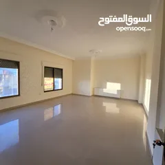  4 شقة للبيع  خلف مستشفى السعودي اطلالة دائمه وميميزة
