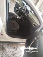  6 جيب بيجو بحالة ممتازه للبيع