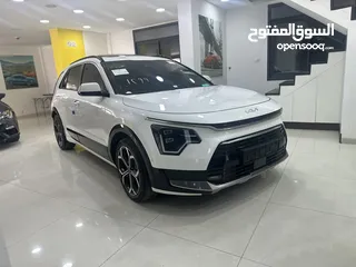  4 كيا نيرو هايبر