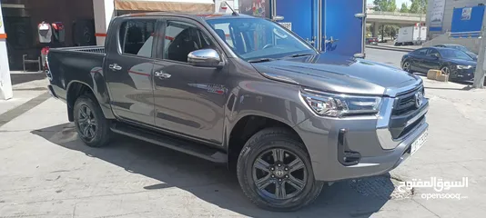  1 Toyota hilux 2021