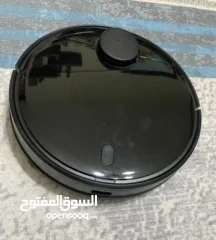  1 مكنسه ربوت شاومي بحالة ممتازة