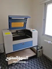  1 ماكينة ليزر للنقش والحفر والقص بسعر ممتاز جداً