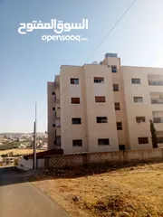  11 شقة سكنية للبيع اربد الحصن مقابل مسجد ظفار