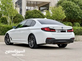  8 BMW 540i 2022 M5 package