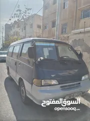  1 باص H100  للبيع