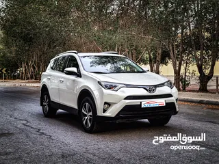  1 TOYOTA RAV 4 MODEL 2018 MID OPTION SINGLE OWNER NO REPAINT FULL COVER INSURANCE FAMILY USED