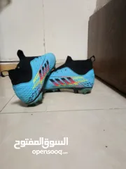  1 بوت رياضه مستعمل شهر مع ربابطو بس 100 شيقل