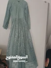  4 فساتين سهره طويله عدد اثنين جديد