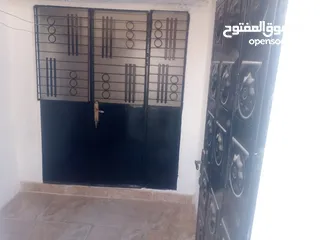  3 شقه للإيجار