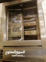  16 عدة مطعم متنوعة بحالة ممتازة للبيع المستعجل