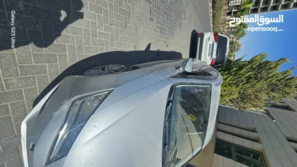  2 سيات يكنين
