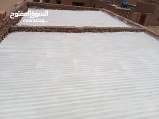  11 فني عازل مائي وحراري