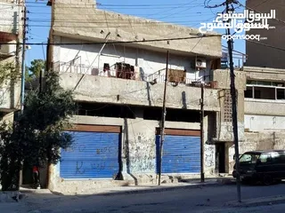  6 ارض تجاري مع طابقين مع مخزنين-الزرقاء-الجبل الابيض (كلو مفروز) قوشان مستقل-كاش فقط لا يتوفر تقسيط...