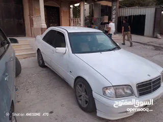  1 مرسيدس C220 تيربو