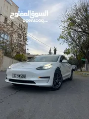  1 Tesla model 3 2020 standard plus
