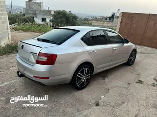  2 سكودا اوكتافيا 15 اصل مطور 1.6 جير عادي