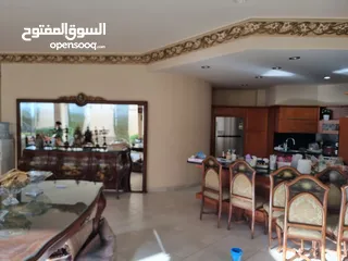  6 قصر للبيع في ارقي احياء زايد منطقه القصور والفيلات