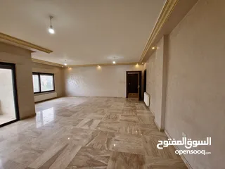  15 شقه فارغه مميزه للايجار في منطقه ام السماق ط3 مساحة 240 متر