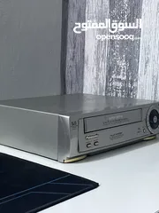  5 جهاز فيديو كاسيت Panasonic Super Drive VCR – موديل SJ3