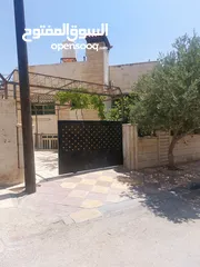  2 شقة تابعة لفيلا في الزرقاء الجديدة