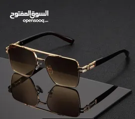  9 إطار مربع كبير الحجم يأتي بنمط أنيق وأنيق بحد ذاته، مما يجعل منه إكسسوار عصري مناسب للرجال والنساء..