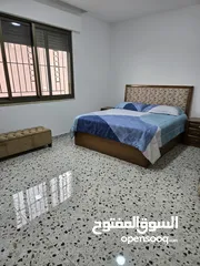  15 بيع بيت مستقل (فيلا) بالسلط  دعم الغزالات ,ام جوزة، تشطيبات فاخرى، بناء 230م ترسات 400م ,900م ارض