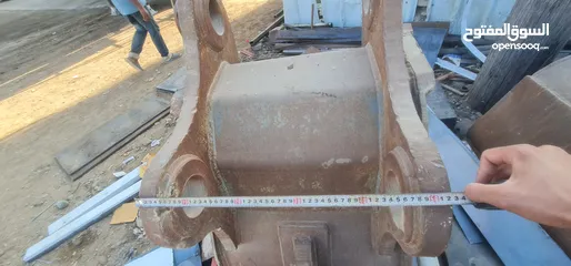  7 Excavator bucket