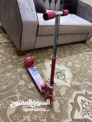  11 بسكليت وسكوتر وخيمة بحالة ممتازة متل الجديد