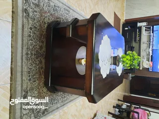  1 لون بني خشب