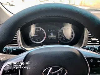  9 Hyundai sonata 2018 S E