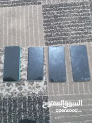  2 4تلفونات بحاجه إله شاشات او استخدامهم قطع