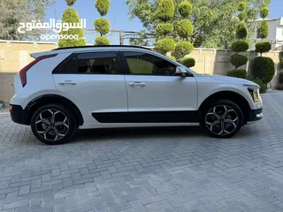  5 كيا نيرو ترخيص 2022 محرك 1600 هايبرد