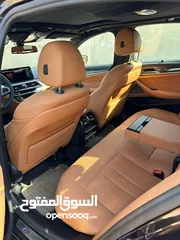  9 السيارة موجودة البرا مع امكانية الشحن...BMW 530i