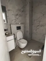  13 عااااججلل ششقة مع حححديقةةة غير مفروش للإيجار في عين مصباح