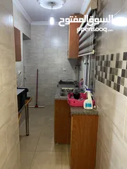  27 شقه مفروشه واستوديو مفروش  للايجار أسبوعي او شهري او سنوي. وللعائلات فقط كون العماره عائليه محترمه.