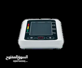  5 #### **جهاز قياس ضغط الدم الناطق بالعربي**  #### **الاستخدامات:**  #### يقيس ضغط الدم عن طريق الذراع