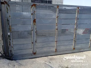  2 بوابة حديقة او منزل جديدة غيرر مدهونة
